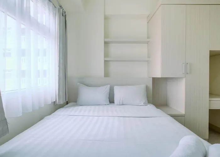 Chic And Cozy 2Br Apartment At Green Pramuka City By Travelio