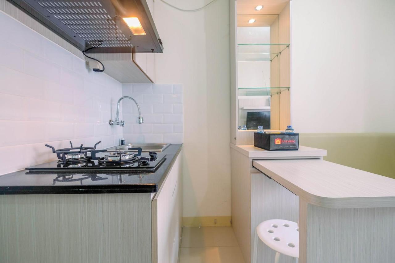 Chic And Cozy 2br At Pramuka By Travelio * Jakarta